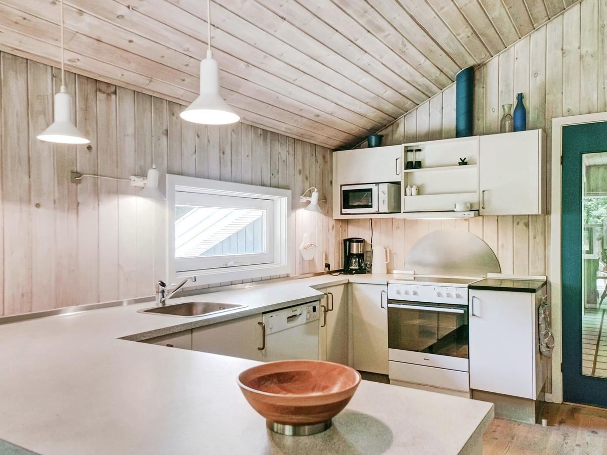 8 Person Holiday Home In Nex Vester Somarken Luaran gambar